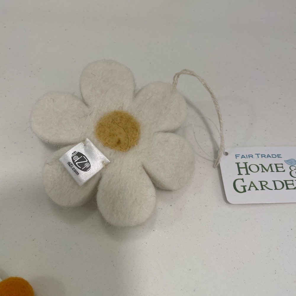 Handcrafted Felted Wallet with Butterfly and Flower with Bumblebee - Picture 3 of 8